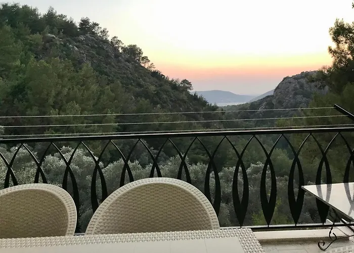 Апартаменти Tyana Home-1 *