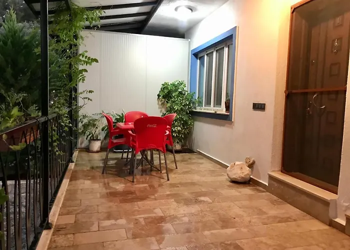 Апартаменти Tyana Home-1 *