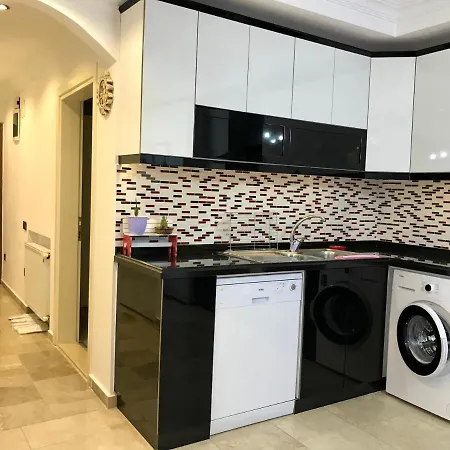 Tyana Home-1 Apartment *