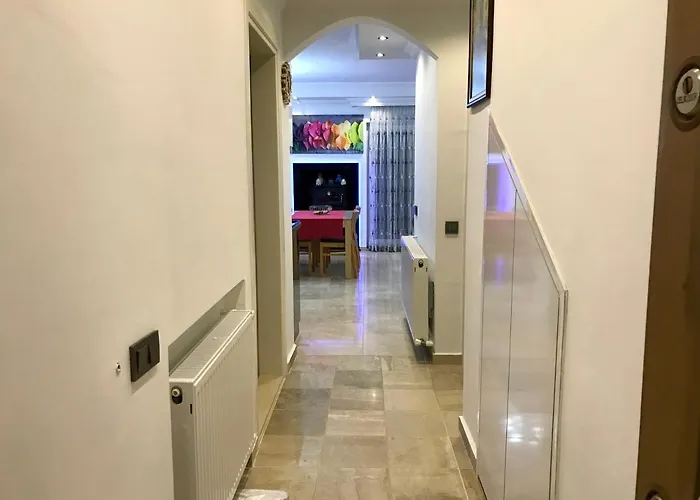 아파트 Tyana Home-1 *